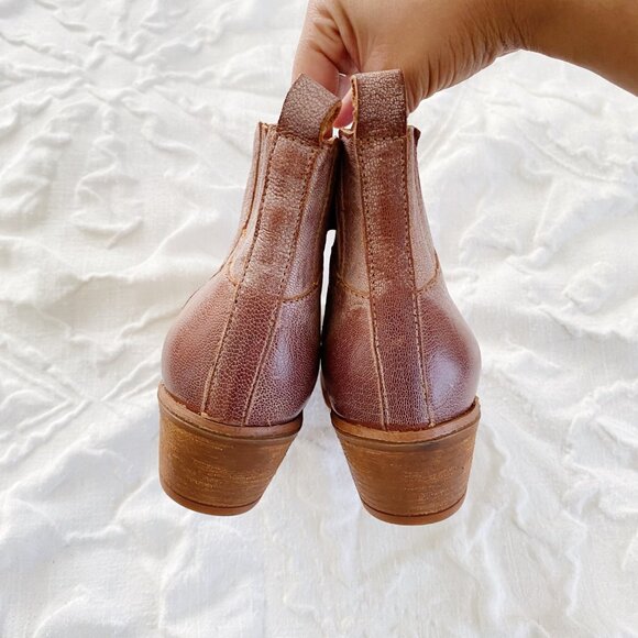 Sofft Ardmore Booties size 6 New $159 - Picture 6 of 9